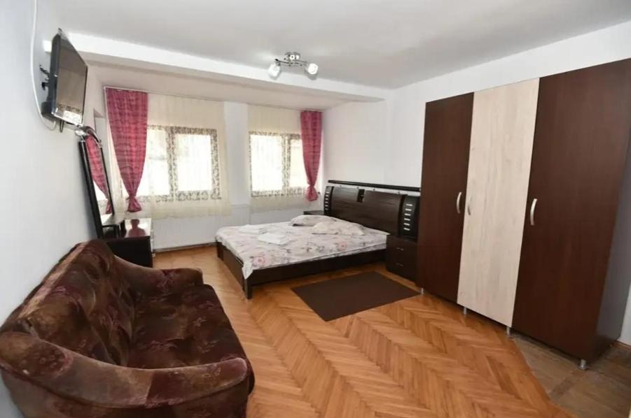 Vila Bianca Buşteni Dış mekan fotoğraf
